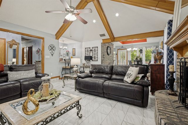 2904 Pitkin Drive, Arlington, TX 76006