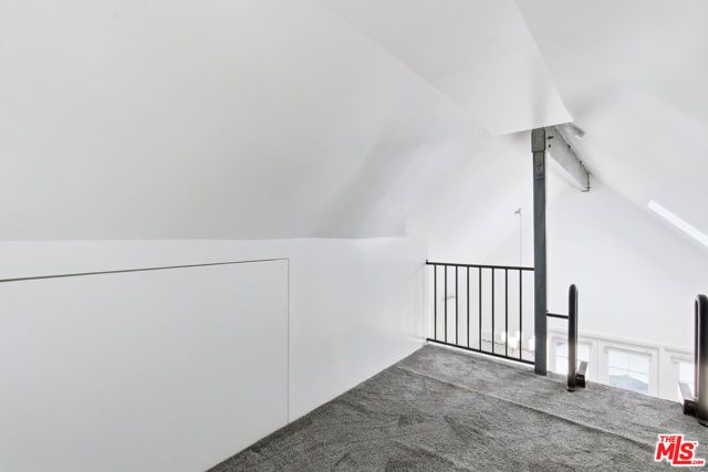 8424 W 4th Street, Los Angeles, CA 90048