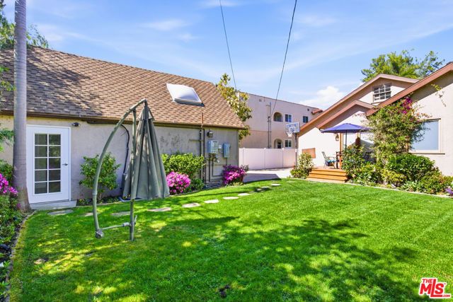 8424 W 4th Street, Los Angeles, CA 90048