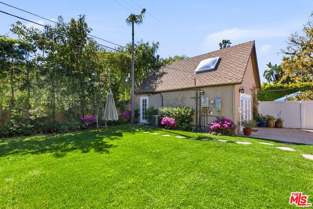 8424 W 4th Street, Los Angeles, CA 90048