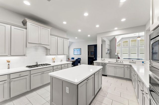 116 Shane Street, Montgomery, TX 77316