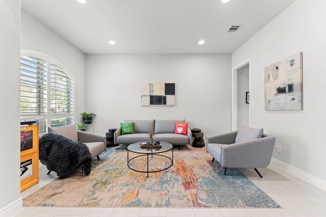 116 Shane Street, Montgomery, TX 77316