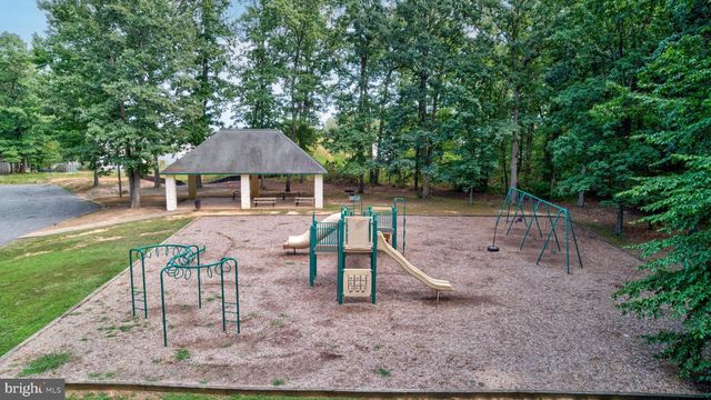 36165 WILDERNESS SHORES WAY, Locust Grove, VA 22508