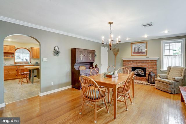 208 PENN AVE, Ephrata, PA 17522