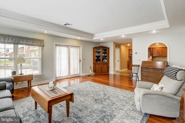 208 PENN AVE, Ephrata, PA 17522