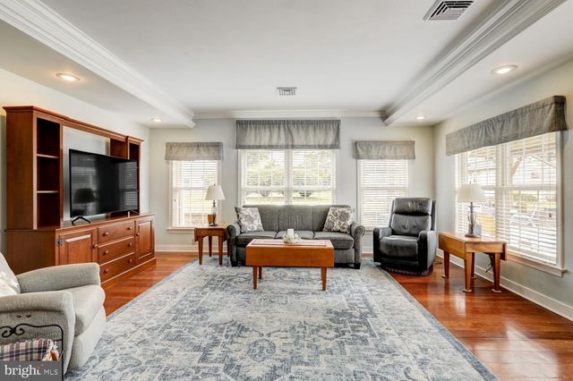 208 PENN AVE, Ephrata, PA 17522