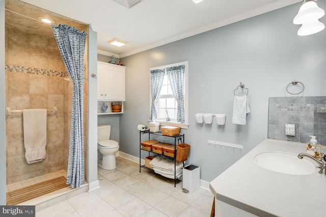208 PENN AVE, Ephrata, PA 17522
