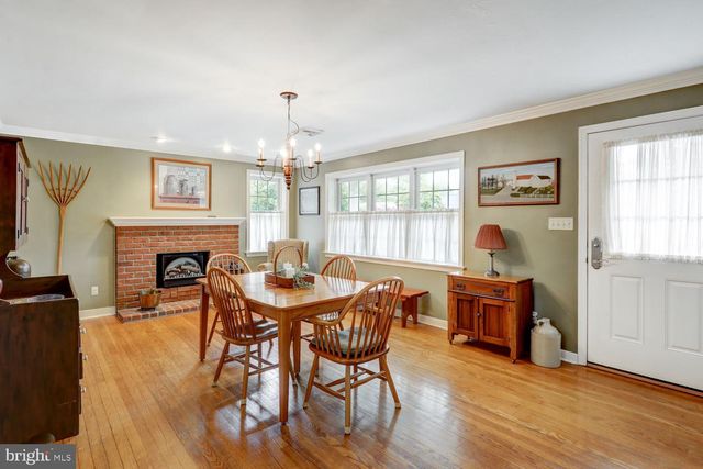 208 PENN AVE, Ephrata, PA 17522