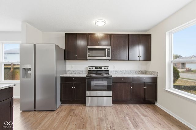 10055 Weeping Cherry Drive, Fishers, IN 46038