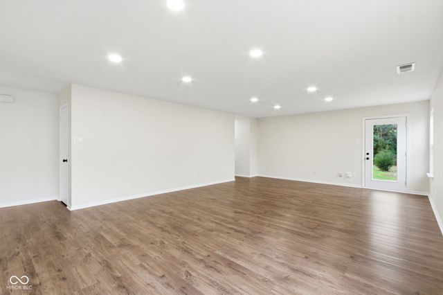 10055 Weeping Cherry Drive, Fishers, IN 46038