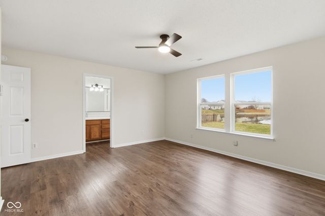 10055 Weeping Cherry Drive, Fishers, IN 46038