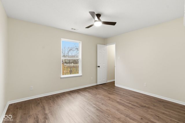 10055 Weeping Cherry Drive, Fishers, IN 46038