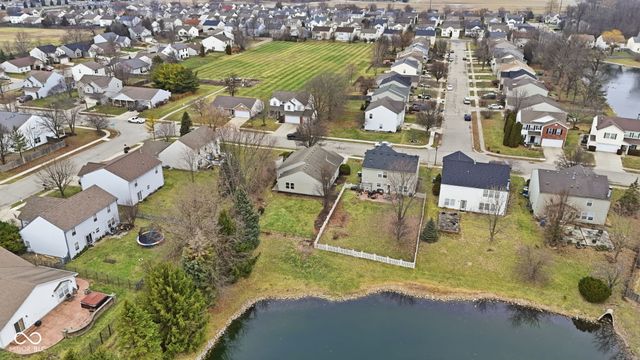 10055 Weeping Cherry Drive, Fishers, IN 46038