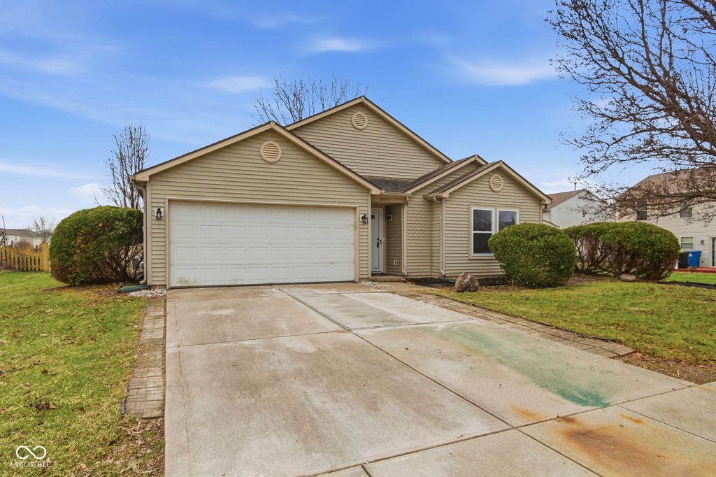 10055 Weeping Cherry Drive, Fishers, IN 46038