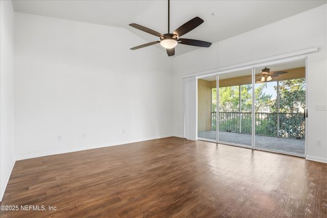 6633 JEFFERSON GARDEN Court, Jacksonville, FL 32258