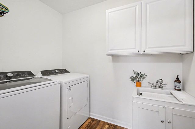 756 Mill Crossing, Valparaiso, IN 46385