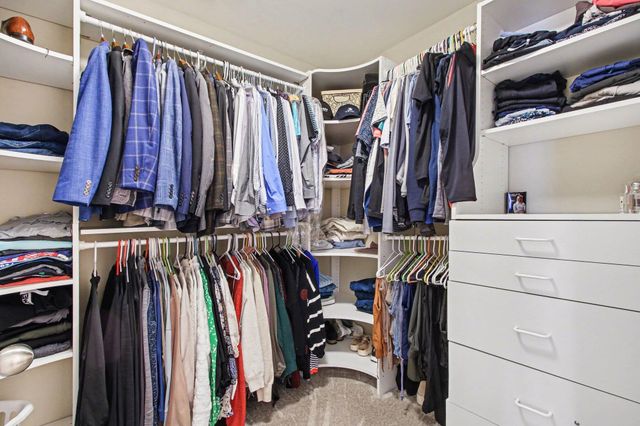 756 Mill Crossing, Valparaiso, IN 46385