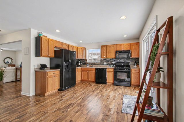 756 Mill Crossing, Valparaiso, IN 46385