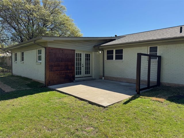 5916 Walla Avenue, Fort Worth, TX 76133