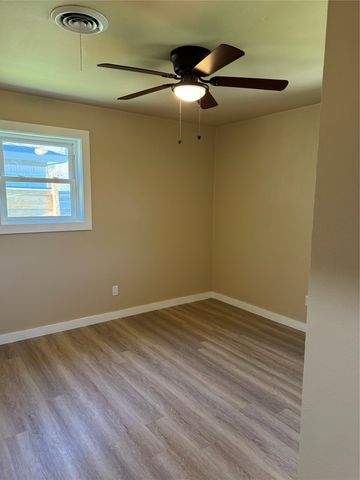 5916 Walla Avenue, Fort Worth, TX 76133