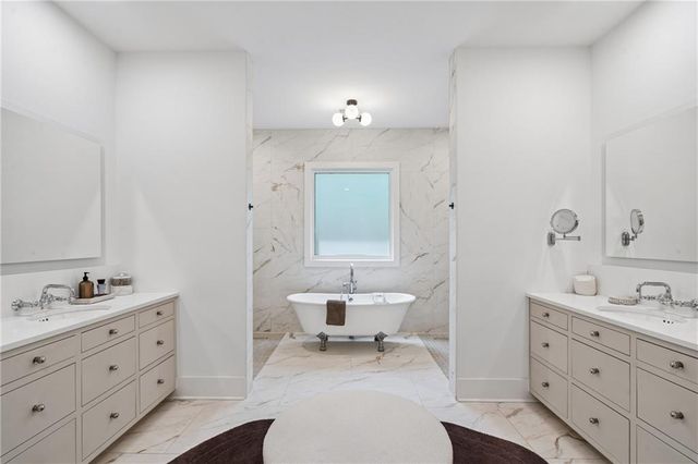 5676 Kennedy Road, Suwanee, GA 30024