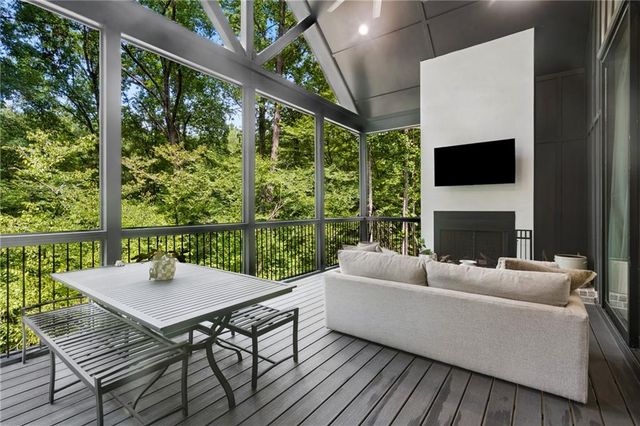5676 Kennedy Road, Suwanee, GA 30024