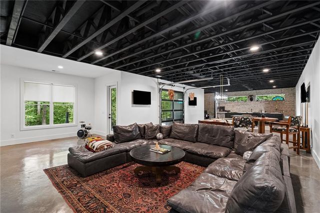 5676 Kennedy Road, Suwanee, GA 30024
