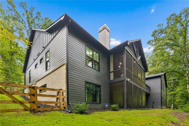 5676 Kennedy Road, Suwanee, GA 30024