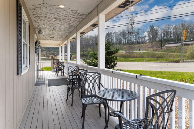 330 Sweeten Creek Road, Asheville, NC 28803