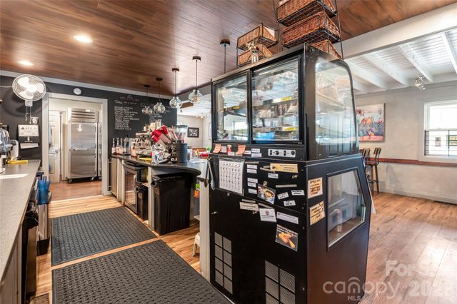 330 Sweeten Creek Road, Asheville, NC 28803