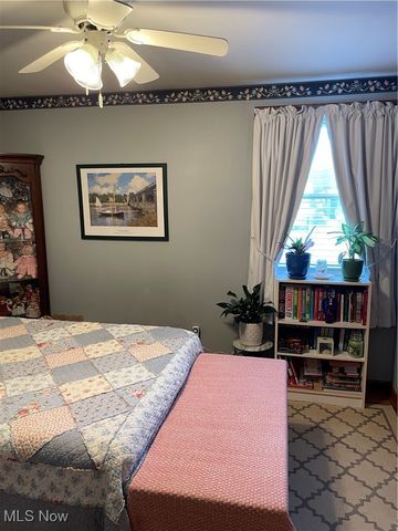 4614 Deopham Green Drive, Youngstown, OH 44515