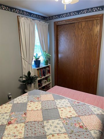 4614 Deopham Green Drive, Youngstown, OH 44515