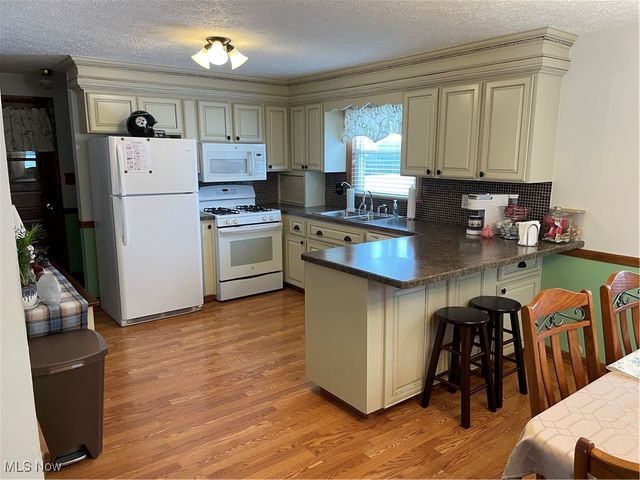 4614 Deopham Green Drive, Youngstown, OH 44515