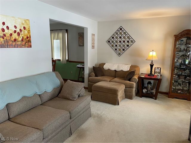 4614 Deopham Green Drive, Youngstown, OH 44515