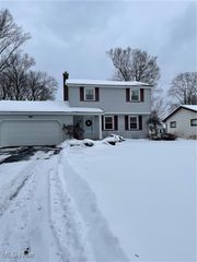4614 Deopham Green Drive, Youngstown, OH 44515