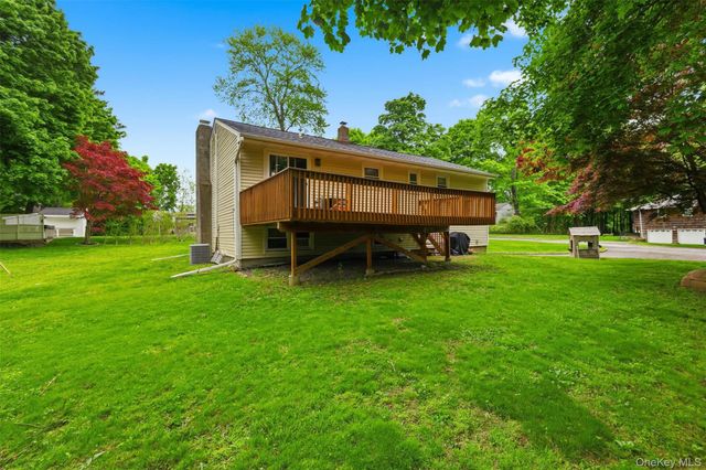 30 Ridgeview Road, Brewster, NY 10509