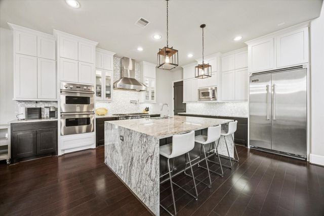 618 Pink Azalea Trail, Houston, TX 77079