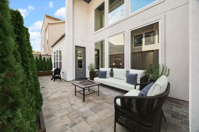 618 Pink Azalea Trail, Houston, TX 77079