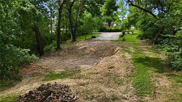 2811 Summit Drive, Siloam Springs, AR 72761