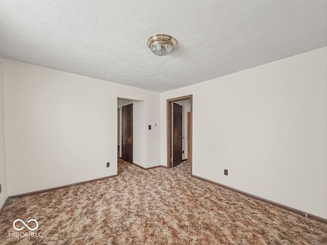 718 E Walnut Street, Lebanon, IN 46052