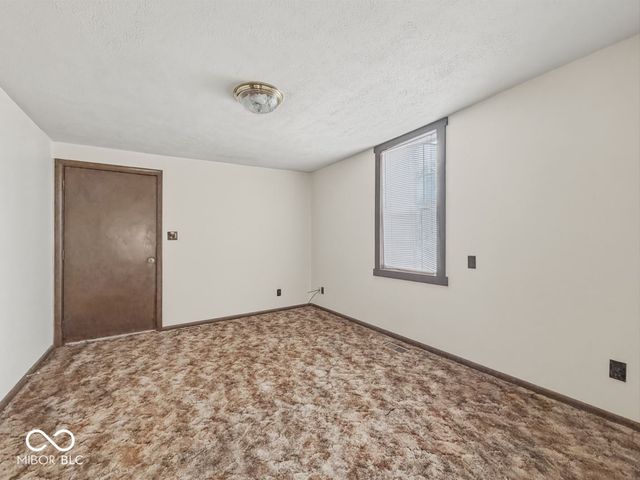 718 E Walnut Street, Lebanon, IN 46052