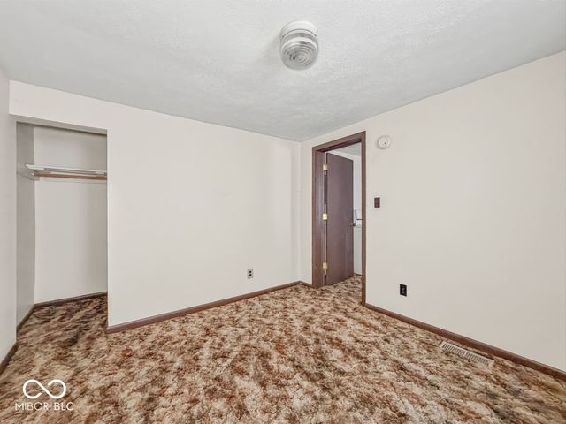 718 E Walnut Street, Lebanon, IN 46052