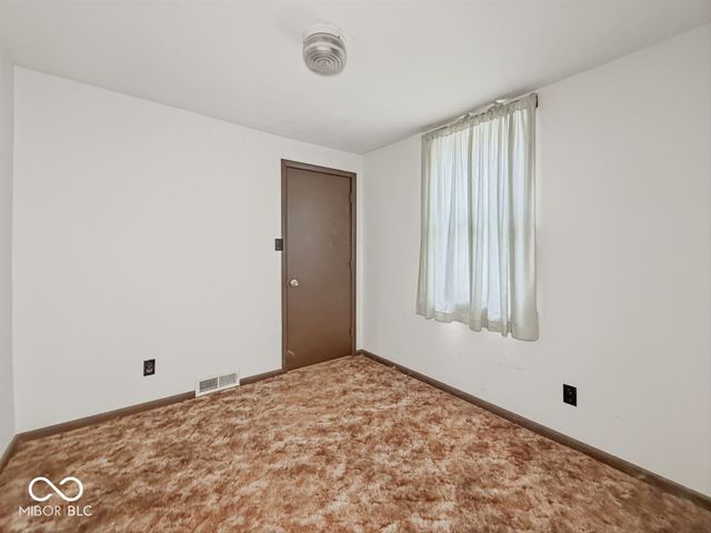 718 E Walnut Street, Lebanon, IN 46052