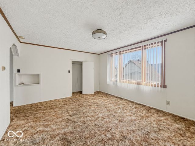 718 E Walnut Street, Lebanon, IN 46052