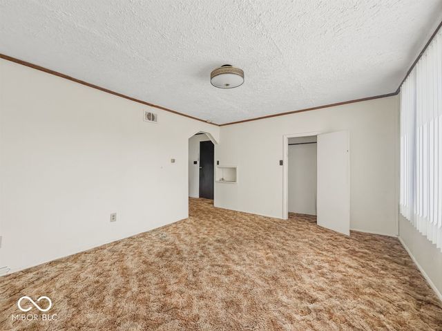 718 E Walnut Street, Lebanon, IN 46052