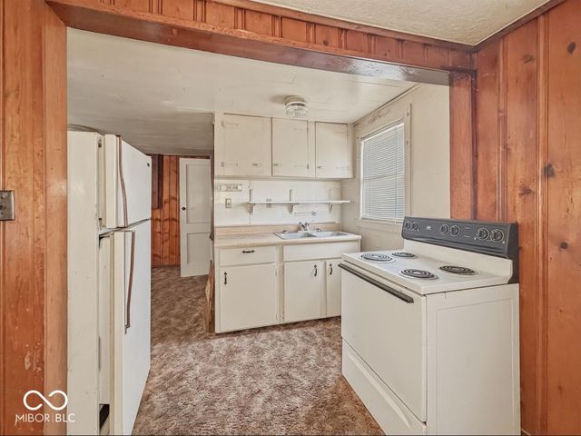 718 E Walnut Street, Lebanon, IN 46052