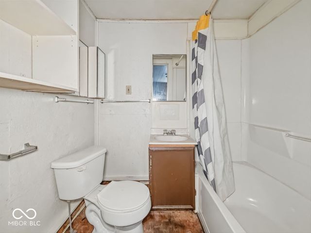 718 E Walnut Street, Lebanon, IN 46052