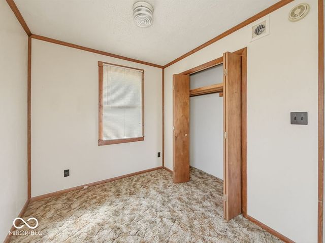 718 E Walnut Street, Lebanon, IN 46052