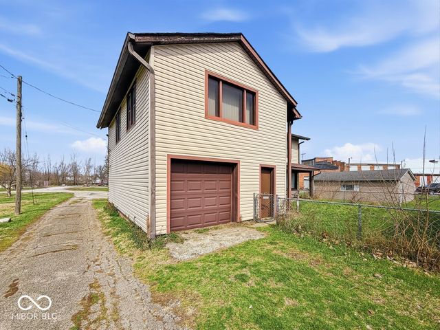 718 E Walnut Street, Lebanon, IN 46052