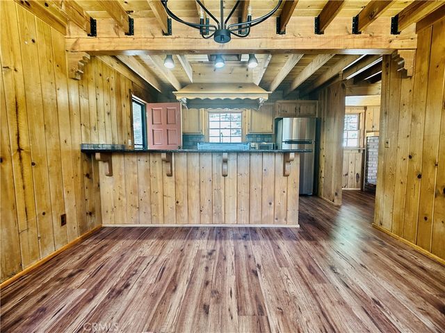 349 Golf Course Road, Lake Arrowhead, CA 92352